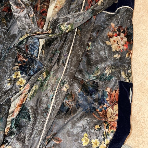 Zara Floral Kimono and Shorts Matching Set - Picture 6 of 8